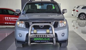 2012 NISSAN NAVARA 3.0 dCi  LE A/T 4X4 P/U D/C For Sale in Pretoria full