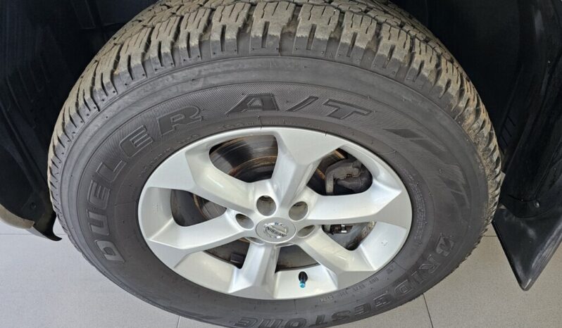 2012 NISSAN NAVARA 3.0 dCi  LE A/T 4X4 P/U D/C For Sale in Pretoria full