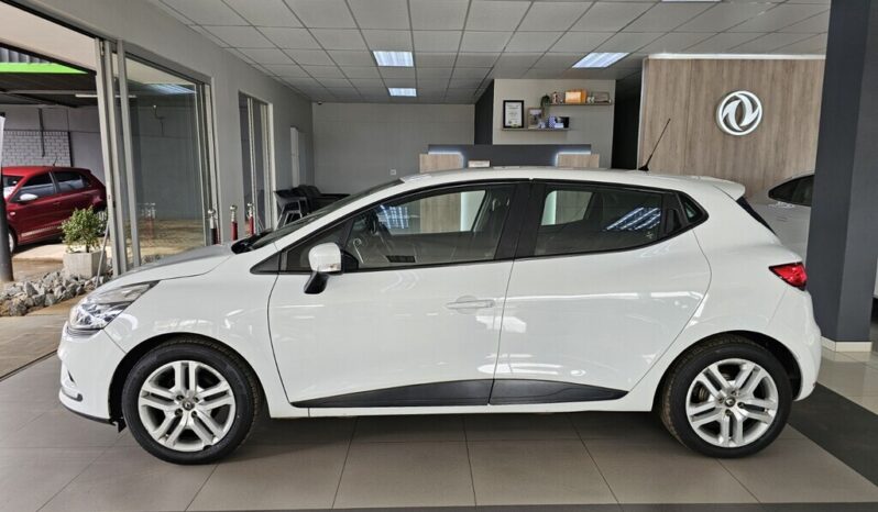 2020 RENAULT CLIO IV 900 T EXPRESSION 5DR (66KW) For Sale in Pretoria full