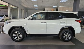 2023 TOYOTA FORTUNER 2.4GD-6 4X4 A/T For Sale in Pretoria full