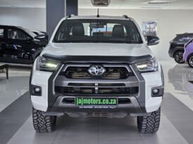 2022 TOYOTA HILUX 2.8 GD-6 RB LEGEND 4X4 A/T P/U D/C For Sale in Pretoria