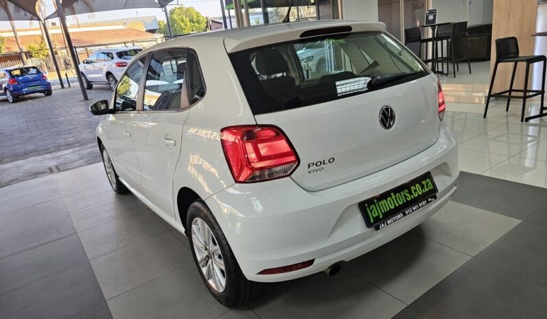 2024 VOLKSWAGEN POLO VIVO 1.4 COMFORTLINE (5DR) For Sale in Pretoria full