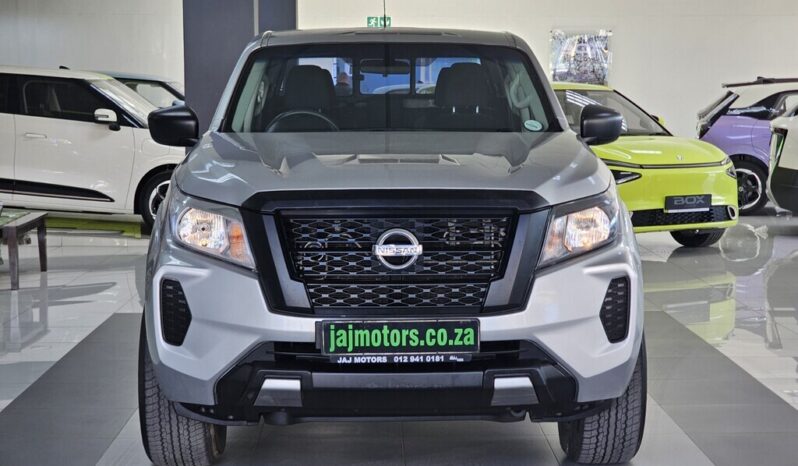 2022 NISSAN NAVARA 2.5DDTi SE D/C P/U For Sale in Pretoria